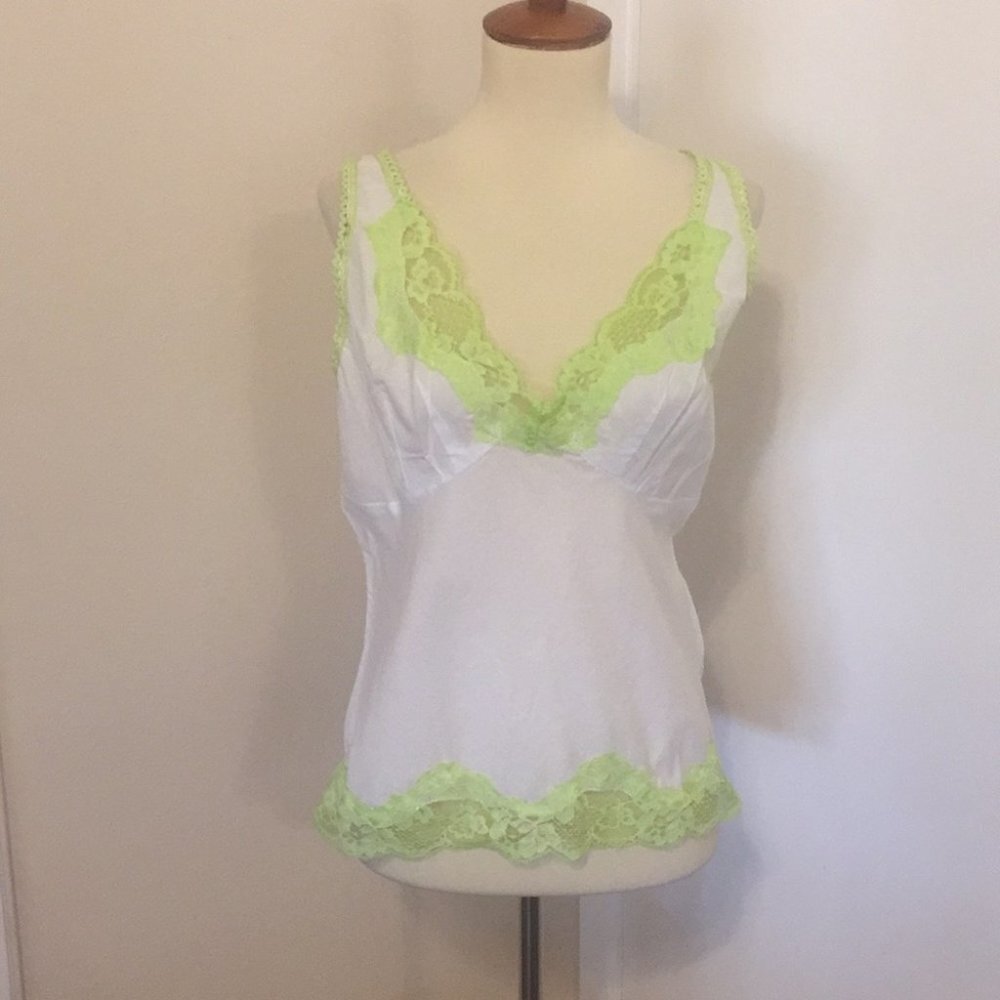 S/M/L NWOT LOVE TANJANE Sleep Top FF61